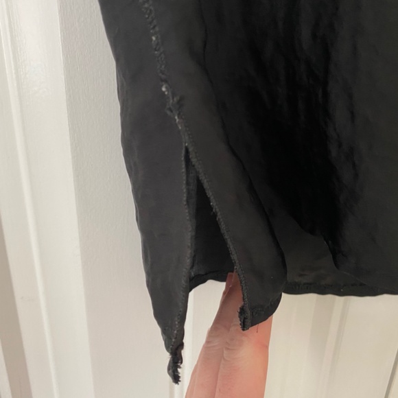 XS Silk Zara Blouse - Picture 3 of 5